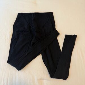 lululemon athletica Black Leggings 25”